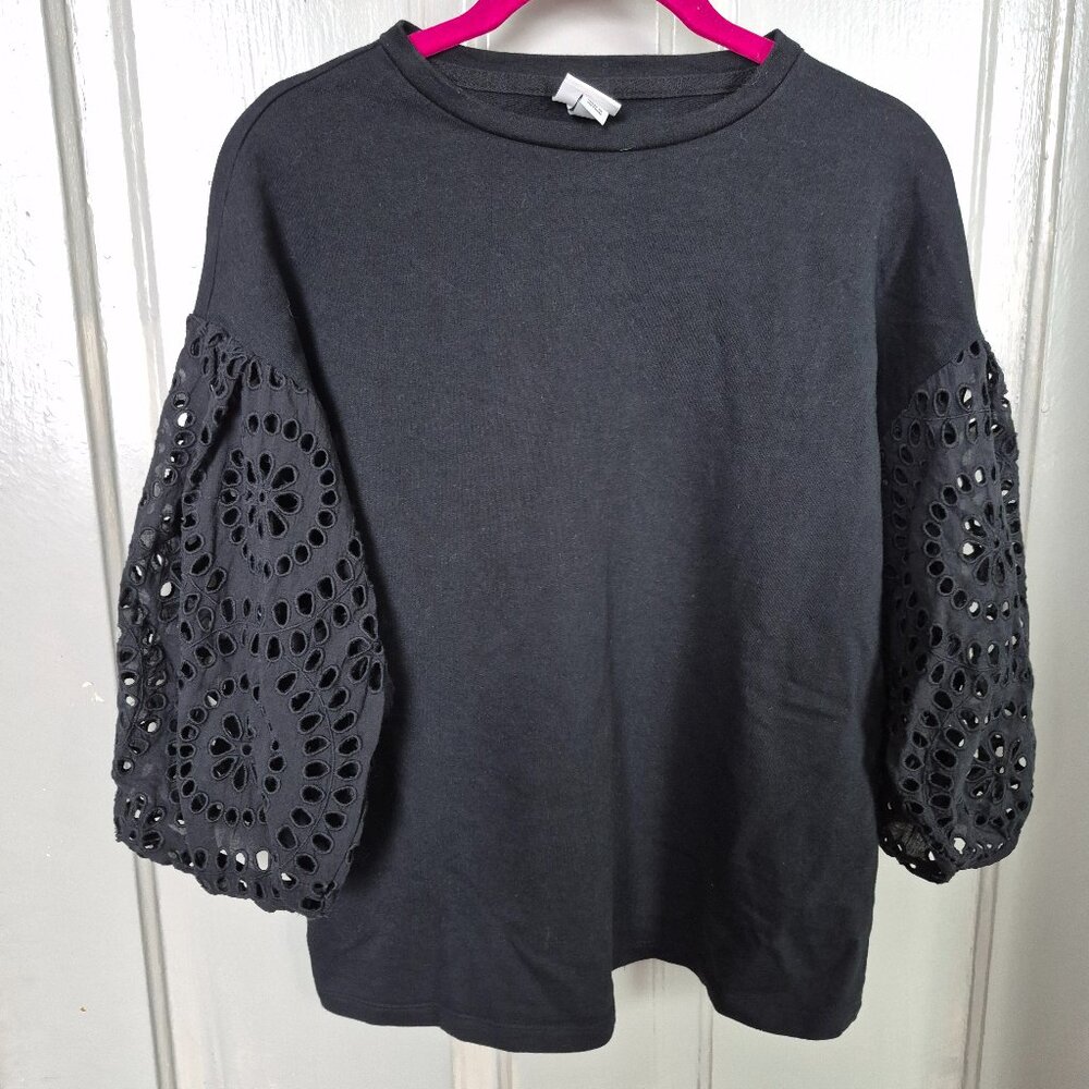 Eyelit top